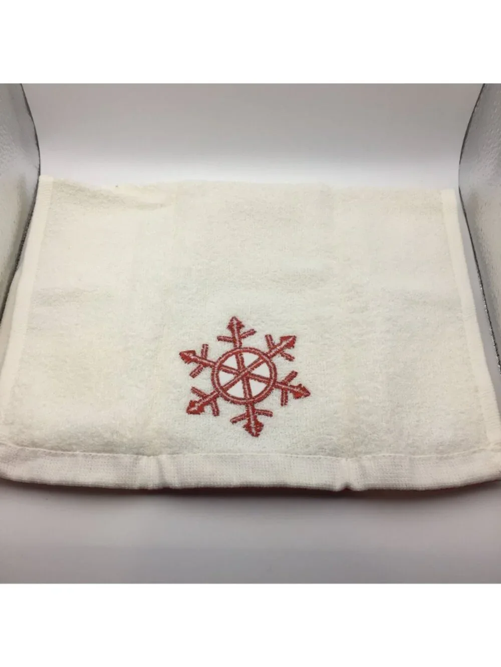 Christmas Conservatory Set 2 Mini Hand Towels 11x17
